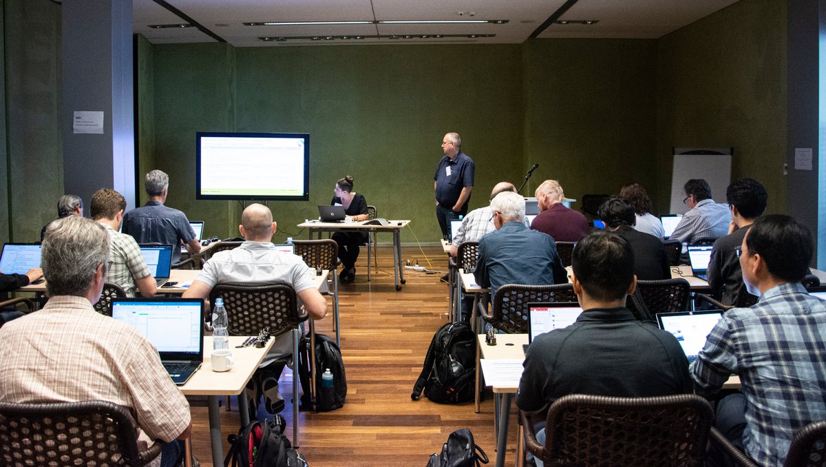 ComarchTech's tweet image. In our beautiful city – Krakow - welcome to @OpenConnOrg! Now is the beginning of the Open Connectivity Foundation event, hosted by Comarch. It is an honor to welcome you with us!

#connectivity #standardization #IoTivity #IoT #smartdevices #comarch #OCF