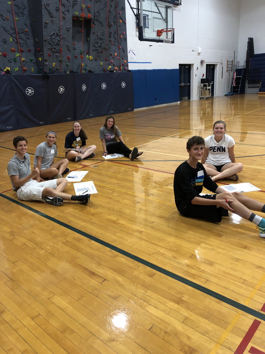 VictorSeniorHS's tweet image. Link Leaders are excited to meet our freshmen and new students tomorrow. Freshman Orientation @ 7:30 and New Student orientation @ 8:45. @VictorSchools