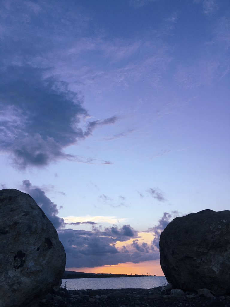 iamdarlin_'s tweet image. 📍 Saint-Louis du nord, Haiti🇭🇹 
📸@iamdarlin_ 
#shotoniphone #6sPlus
