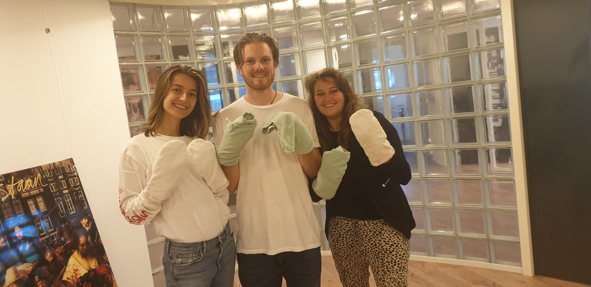 GorgeousYouNL's tweet photo. Vanmorgen team @treatwellnl op bezoek gehad. Was super leuk ben benieuwd naar het resultaat . #onlineboekentreatwell #kapsalon #krullenkapper #krullenkapperutrecht #beautysalon #schoonheidssalon #pedicure #wimperlift #wimperextensions https://t.co/7Rz3iCjZQy