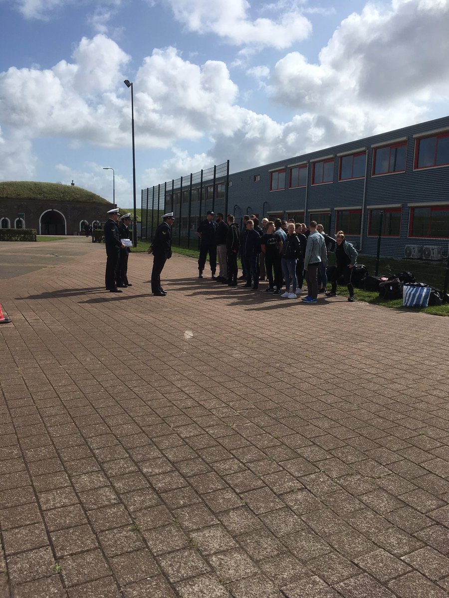 #opkomst4 is binnen!
<a href="/kon_marine/">Koninklijke Marine</a> #vanpetnaarbaret #jemoethetmaarkunnen