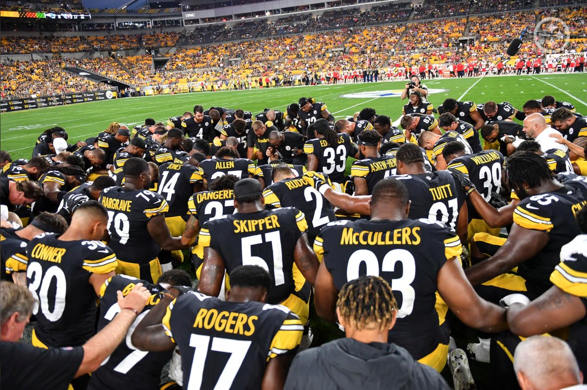steelers's tweet photo. Together. https://t.co/eagQur4QoJ