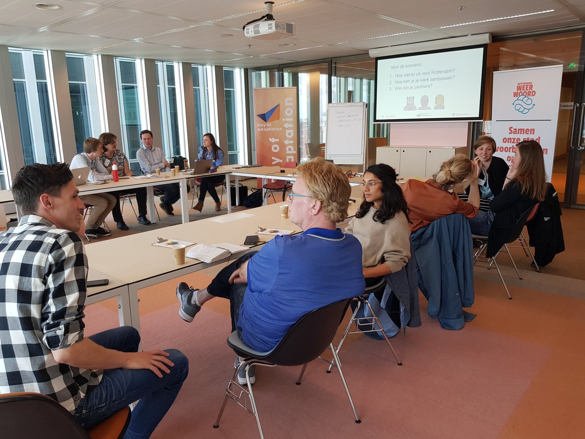 DayAdOrg's tweet photo. Nog een erg leuke #DialogueDay bij Gemeente @rotterdam zomerschool. 🎉 Dank je wel voor de uitnodiging @ResilientRdam en deelnemers voor een inspirerende ervaring! 👌 https://t.co/rRjO5mObZR