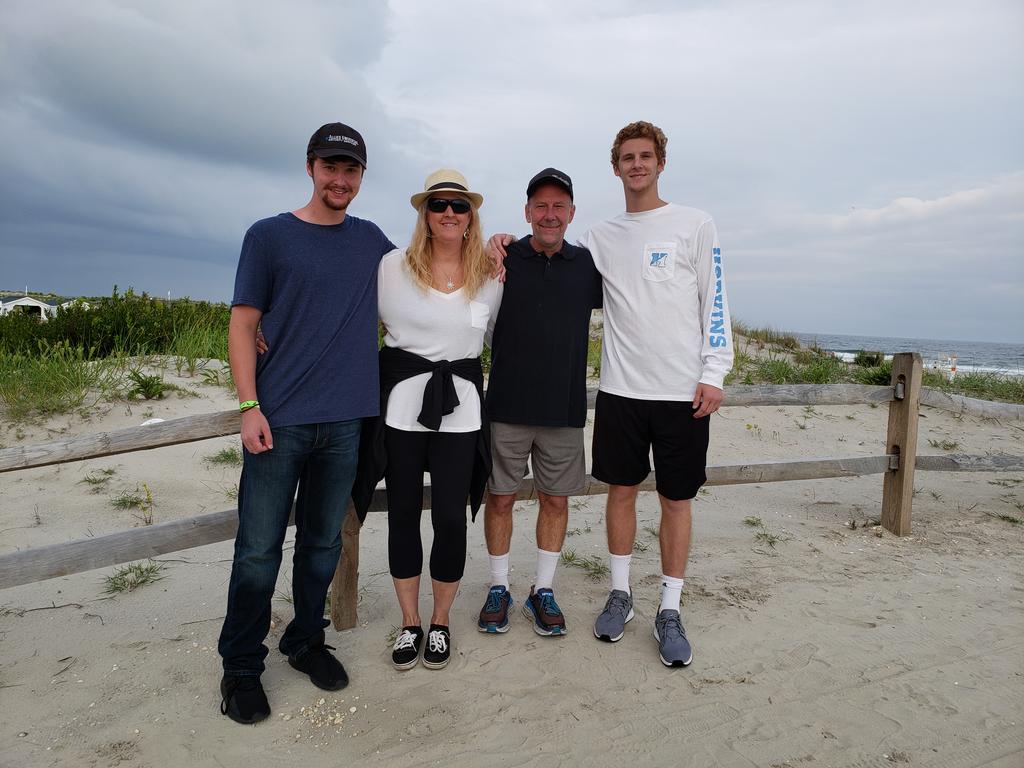 Lesrah3's tweet photo. Wildwood NJ fun with the family https://t.co/LWOcLTT1W0