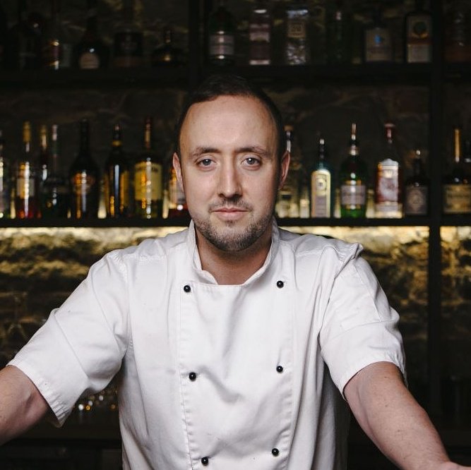 Meet Ross Kelly, Head Chef &amp; Owner of <a href="/RossisLimerick/">Alan Griffin/Rossis Limerick</a>. Ross will be performing a COOKERY DEMONSTRATION at <a href="/LimerickShow/">Limerick Show</a> at 12pm in the Food Marquee 😋🍝. Pls RT 👍 #limerickshow