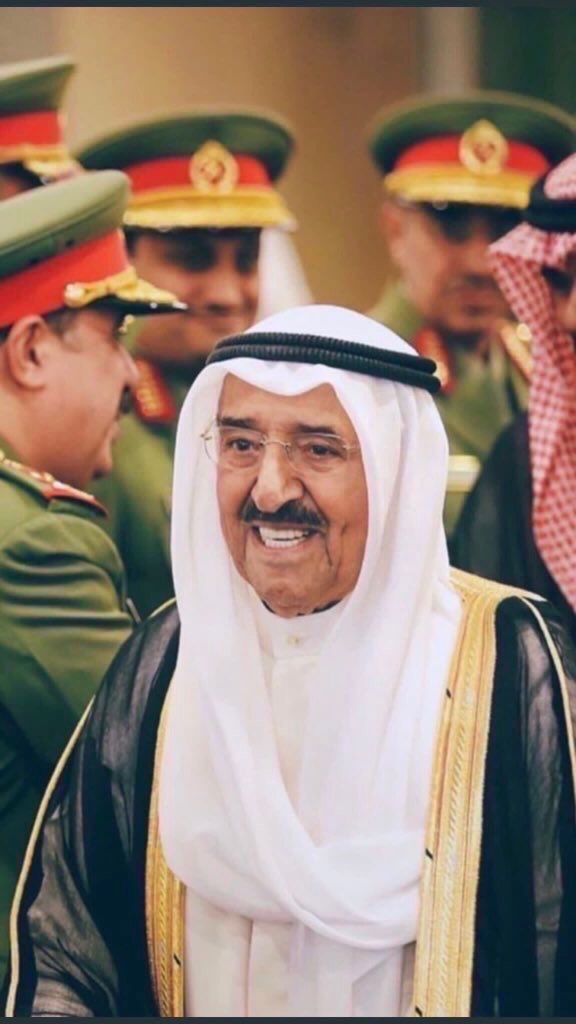abujrah78's tweet photo. .

من التعب ، ومن المرض  ، والمشقه 
عليك يا وجه السعد ألف لا بأس

 #صباح_الاحمد_الصباح https://t.co/gR3vGZYttj