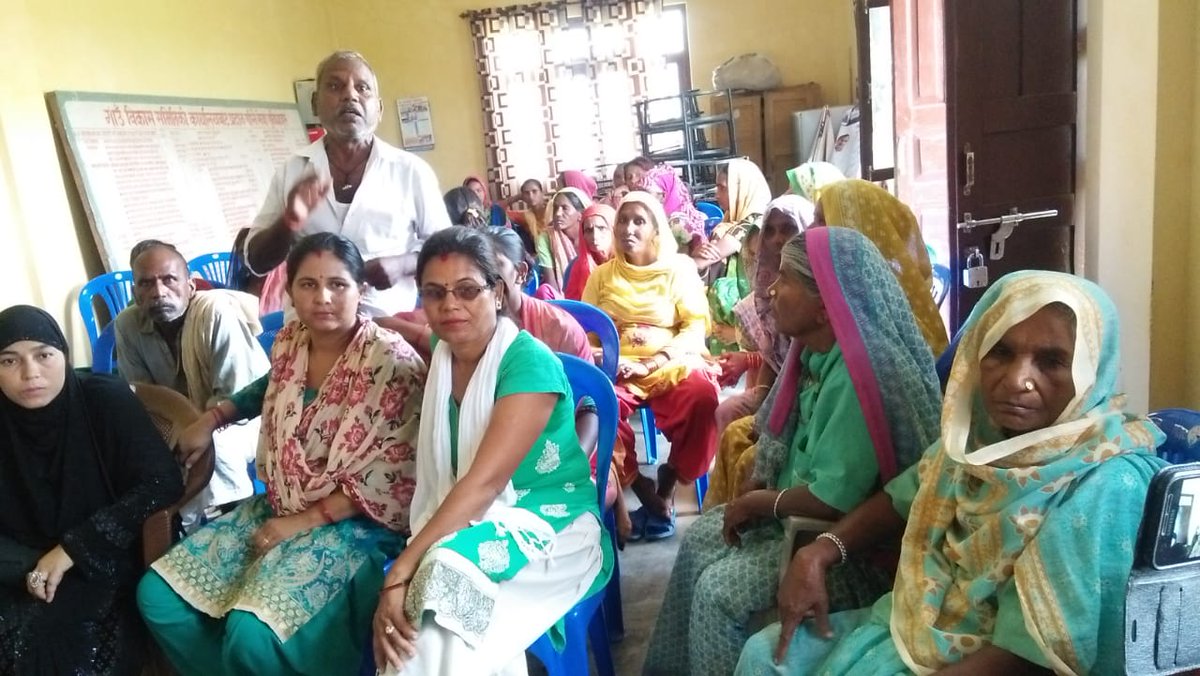 CivActs's tweet photo. Citizens thank the local elected representatives for a job well done in ward 22 in Nepalgunj.
#localgovernment #citizen #citizenhelpdesk #feedback https://t.co/PmZSsPD6jL