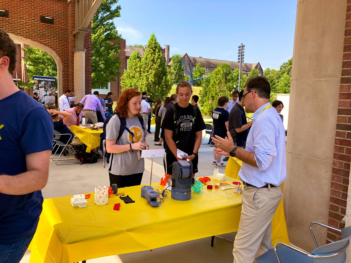 UTChattanooga's tweet image. Calling all Mocs! Interested in the @utc_cecs ? Want to learn about 3D printing, the UTC Racing Mocs &amp;amp; more? Stop by Chamberlain Pavilion until 1pm!

#MocsFlockBack