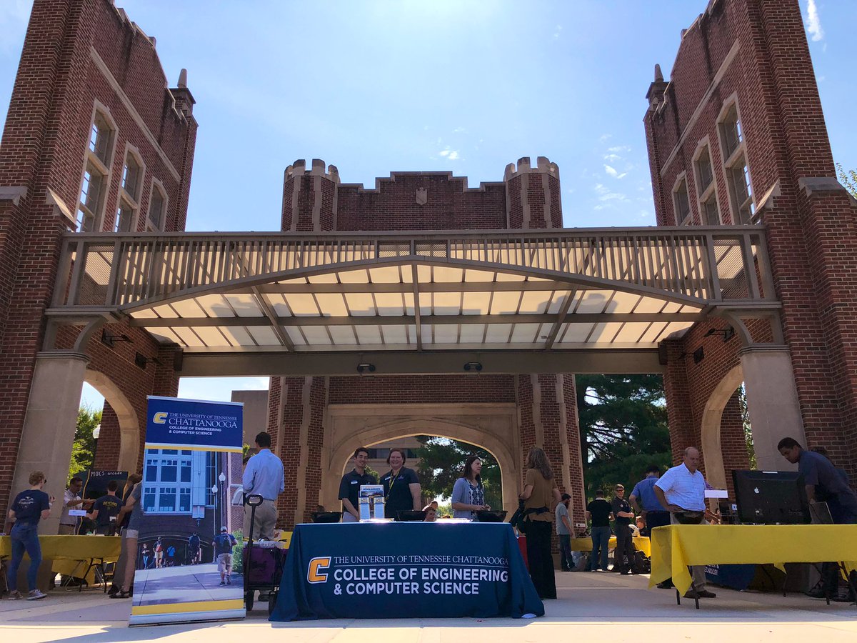 UTChattanooga's tweet image. Calling all Mocs! Interested in the @utc_cecs ? Want to learn about 3D printing, the UTC Racing Mocs &amp;amp; more? Stop by Chamberlain Pavilion until 1pm!

#MocsFlockBack