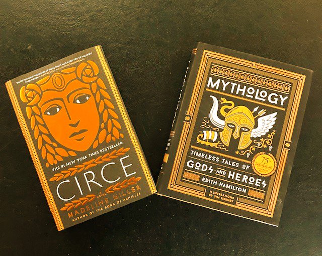 AaronsBooks's tweet photo. Searching for the perfect pair? Look no further! How about @MillerMadeline's Circe and this gorgeous 75th anniversary edition of Edith Hamilton's Mythology?

#AaronsBooks #ShopLocal #ShopLititz #Circe https://t.co/jrKEnIUfEN