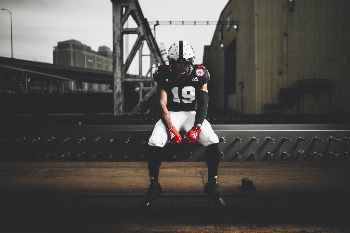 HuskerFootball's tweet photo. Blackshirts. 

#GBR x #TheGoodLife https://t.co/Th6xaKJdP0