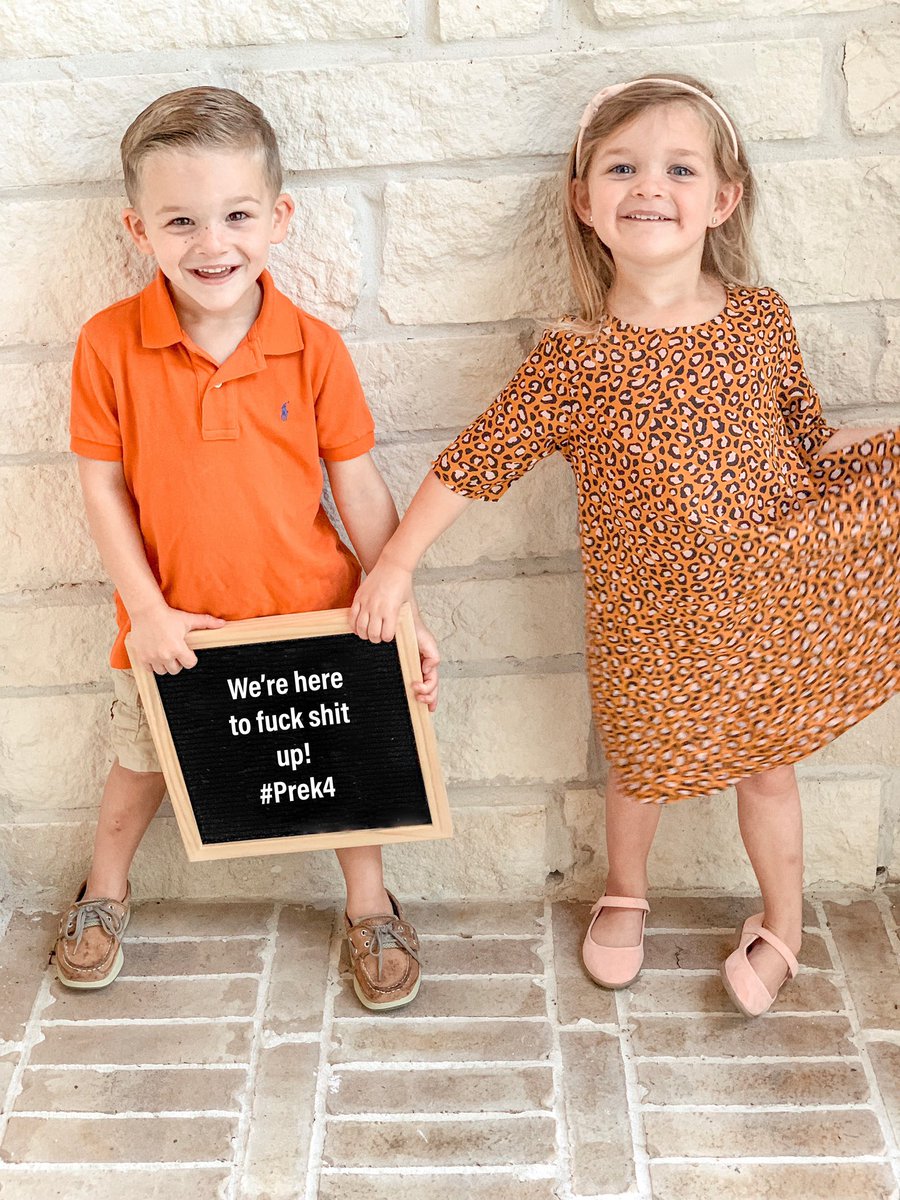 danistaffordtx's tweet photo. Pre-K, are you ready? #ReadTheSign #FirstDayOfSchool #FirstDayOfSchool2019 #FeltBoardEdit #NotTheirRealSign #ButStillTrue #SeparateClasses #BecauseOfTheSign #Twins https://t.co/r34fbzIx1d