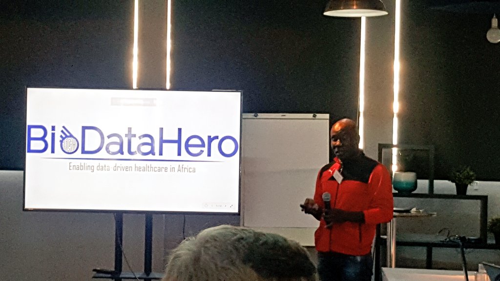 techvillagezw's tweet photo. Its pitch prep time! Startups are running through their pitches in preparation for the showcase on Thursday! It has been an amazing day.
#Onebio #Biotechnology https://t.co/70uAZd6xGp