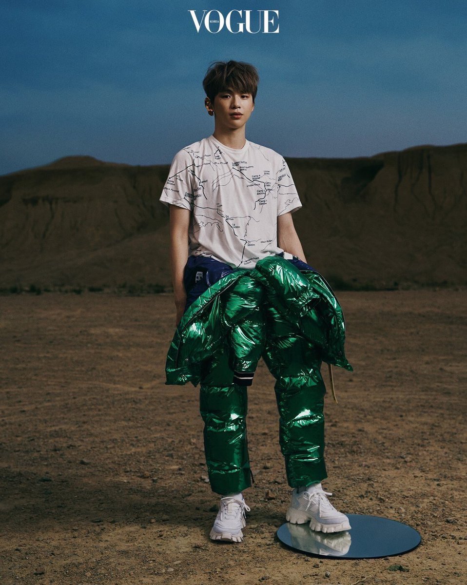 kang daniel pics tweet media