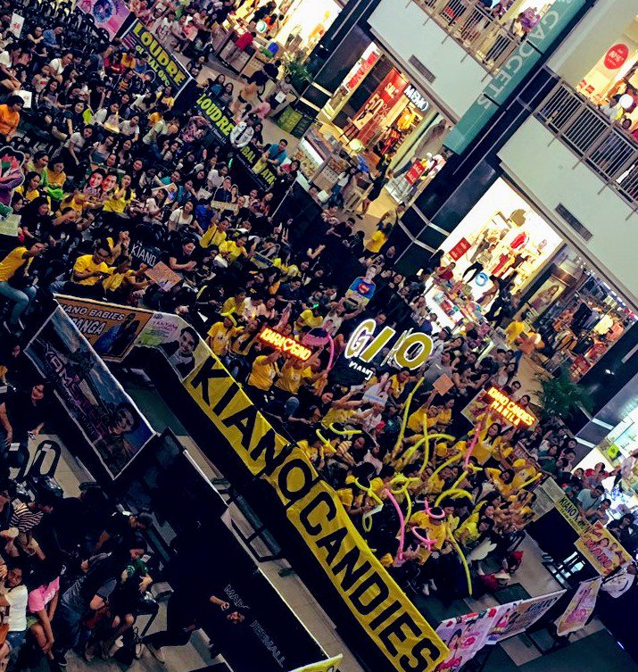 iamginoroqueiv's tweet photo. "Dakal pung salamat talagang masaya at enjoy ku keni pampanga, kaluguran dakayu ikongan" 

Maraming salamat po! I really enjoyed being here in pampanga! salamat sa lahat na nag punta, love you guys.

This is why I do what I do, when you guys are happy, I'm really happy :)

ctto https://t.co/4IYTBcGznw
