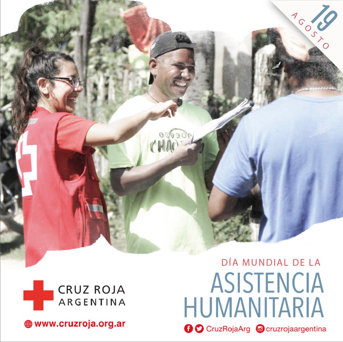 CruzRojaArg's tweet photo. Este #DíaMundialdelaAsistenciaHumanitaria saludamos a todas las personas que dedican su vida a brindar apoyo a quienes más lo necesitan. Y muy especialmente, a las mujeres trabajadoras humanitarias de @CruzRojaArg y de todo el mundo. #TrabajadorasHumanitarias #CruzRojaSiempreEstá https://t.co/xGjwev9MOm
