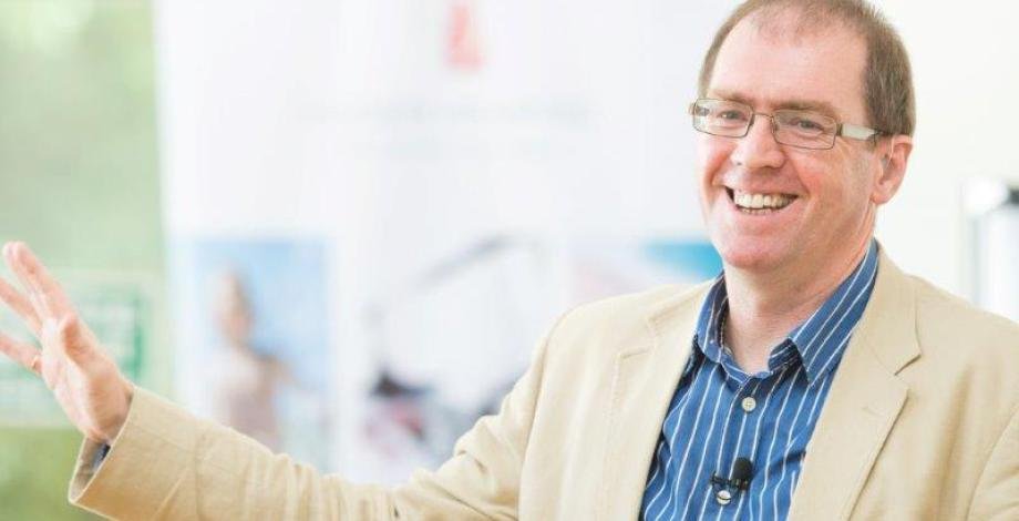 Bet our #choir members on <a href="/yycsing/">YorkshireYouthChoir</a> Summer course will be having a brilliant time today with <a href="/DrPaulOBE/">Paul Whittaker OBE</a>! Looking forward to seeing some super #signing in Wednesday's #concert!
#MusicMatters #YorkshireYouthChoir