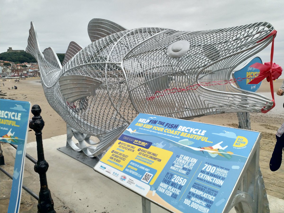 ChildrensUniSca's tweet photo. Have you visited Fin the Fish yet? Why not join us this Wed 3pm-4pm to 'do your bit' & keep our coast beautiful. Bring your single use plastic, feed Fin & be rewarded! We'll be stamping passports, there's #MyPlasticPledge and other activities too. See you there π @CoastOA https://t.co/OZXChW7RF0