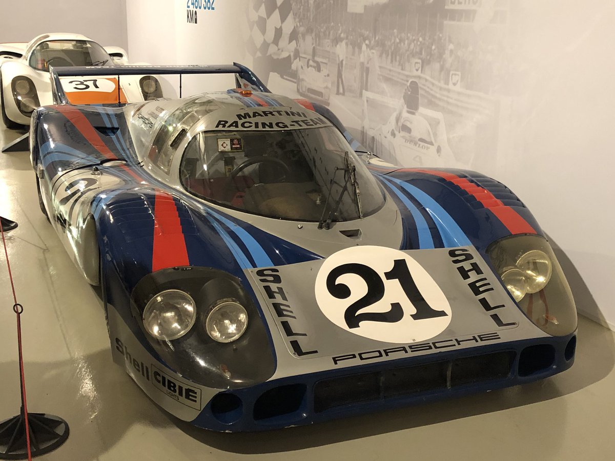 joedalton1913's tweet photo. @orsoladelzenero 📸#carsnapped #martinimonday https://t.co/zRaQqwKq3Q