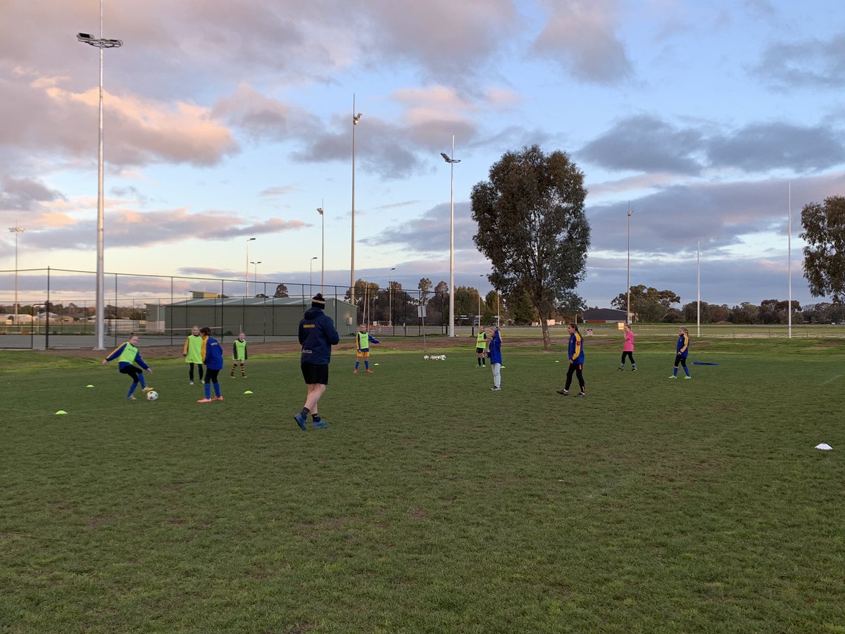 BASLeague's tweet image. BASL Rep squads working hard. Amazing group of both players and coaches. :) 1/2