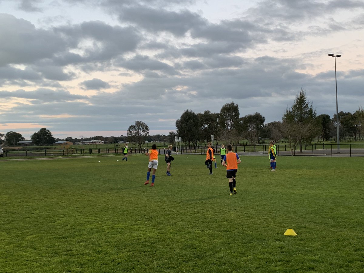 BASLeague's tweet image. BASL Rep squads working hard. Amazing group of both players and coaches. :) 1/2