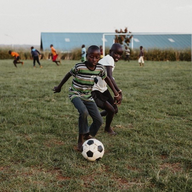 sauti_kuu's tweet image. Through sports activities, Sauti Kuu Youth develop their decision-making abilities, organizational skills and build their self-confidence and self-esteem.
#Sportsforsocialchange #Lifeskillsgames #Personalitydevelopmentprogram
@AumaObama