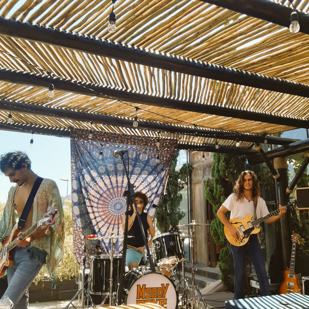 moodysake's tweet photo. #IntoTheWildernessTour2019 
.
Último fin de semana en la península antes de Ibiza!
.
#Benalmádena y #Estepona https://t.co/zrXFEy1dv6
