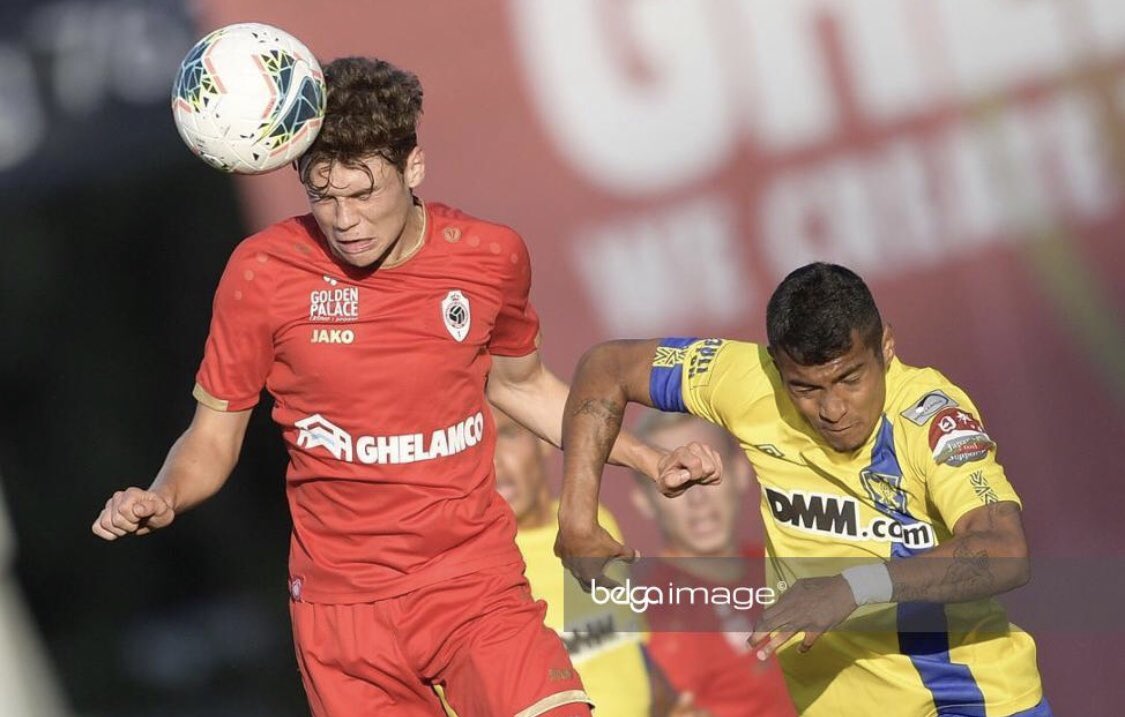 ConnectManagem1's tweet photo. Proficiat Robbe met je eerste basisplaats voor @official_rafc ! 💪🏻👍🏻
#RobbeQuirynen #RoyalAntwerp #ConnectManagement #ConnectingYourCareer #basisplaats #moretocome #JupilerProLeague #proud https://t.co/jgcd6oAXWh