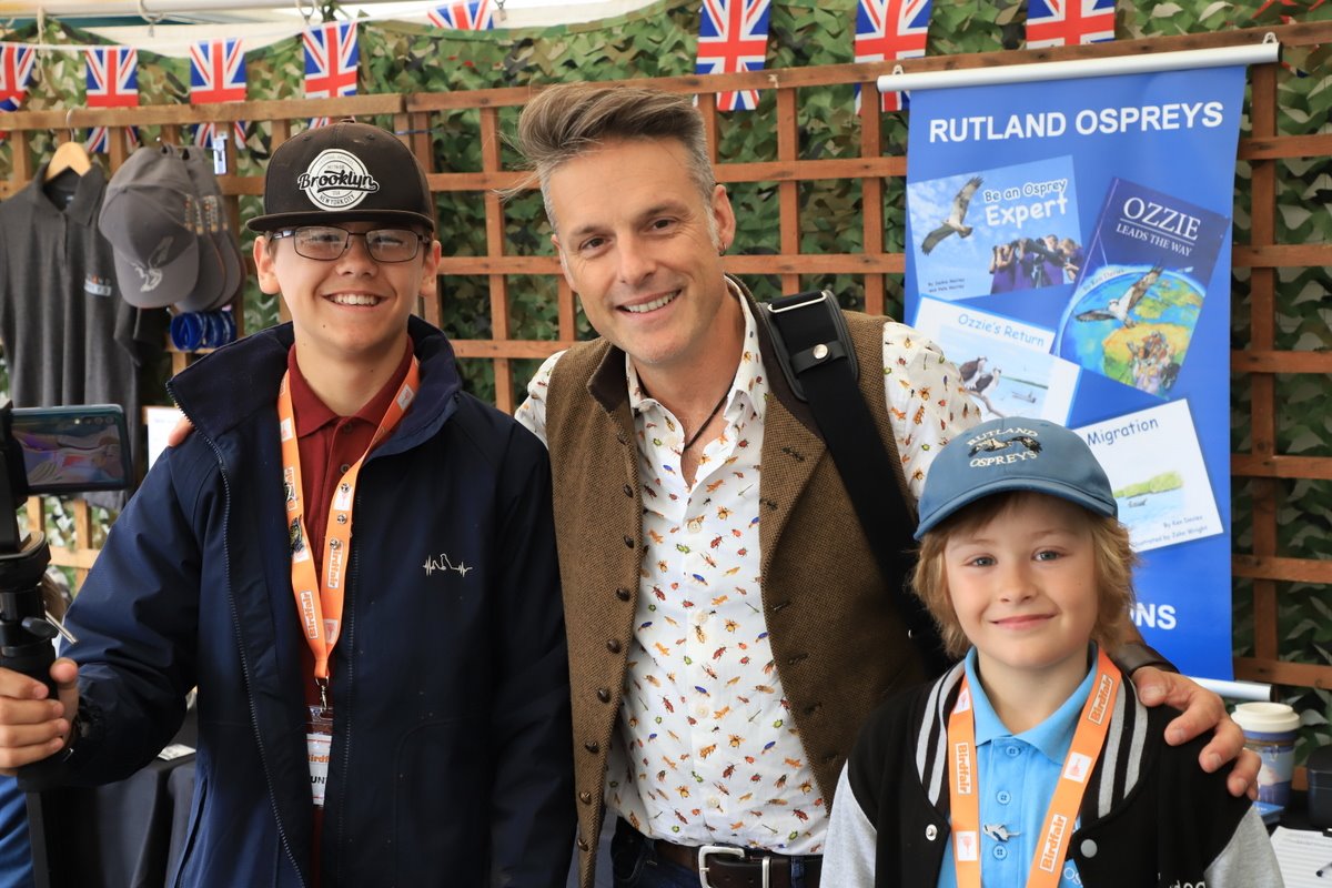 LeicsWildlife's tweet photo. Our @rutlandospreys ambassador Sam Newcombe did a great job @TheBirdfair making the rounds! He interviewed @bugboybaker, @DilgerTV and @TVsSimonKing! 
#Birdfair #Birdfair2019 #producerinthemaking https://t.co/ocj5gYCGt8