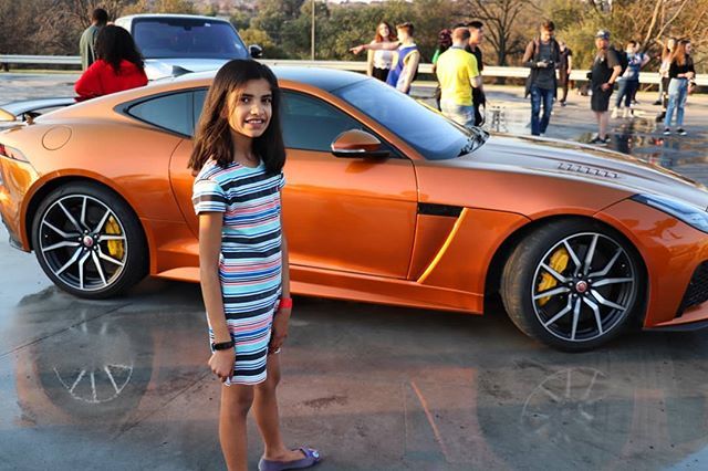 araijain's tweet photo. Keisha really enjoyed the overall experience @ExploreZA #JLRExperience #ExploreZA #ExploreJoburg @jaguarsouthafrica @landroversa #TheLifesWay #Photoyatra #AashishRaiJain #WalkingwithCamera #photographerwithpassion #instagrammer #LiveForTheStory #Canon77D @canonrsa #6yearsoft… https://t.co/OxGa8jZ2GS