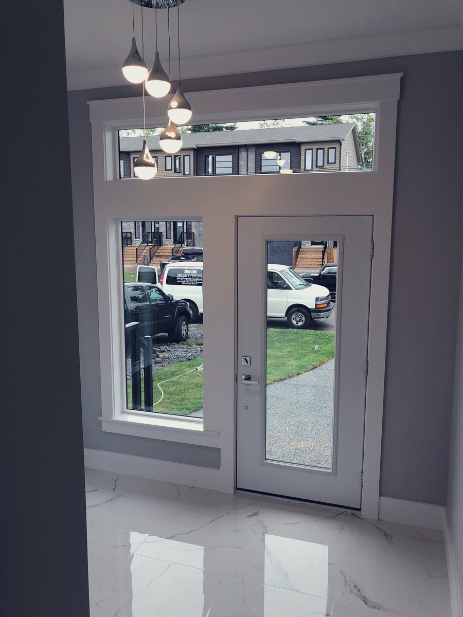 REALTOR_Jacqui's tweet photo. Preclose time at this beautiful #CascadesPark home in #TheParksOfWestBedford https://t.co/LYuIDjfZGc