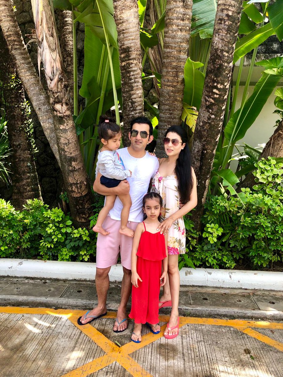... and I think to myself, what a wonderful world! 👨‍👩‍👧‍👧🏞