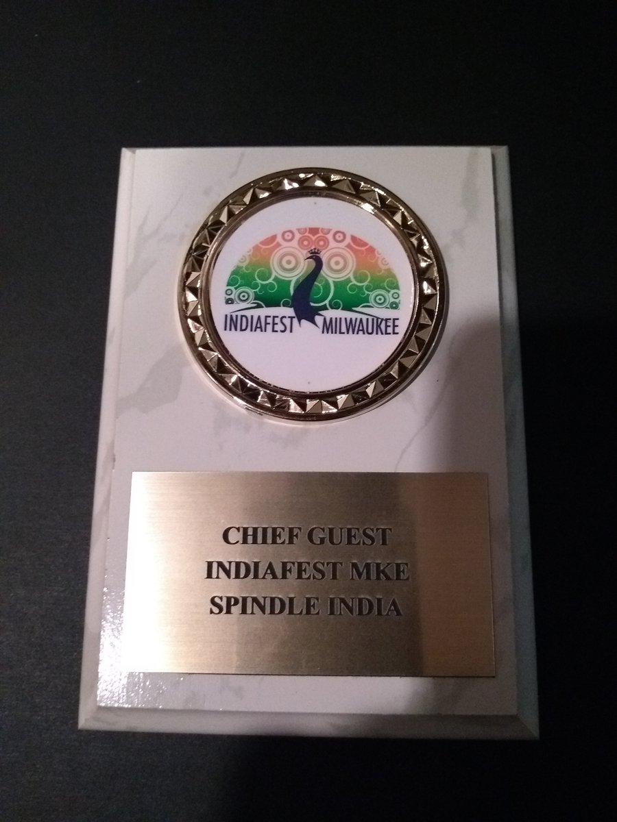 ScalaJoseph's tweet photo. An honor &amp; privilege to sing our #NationalAnthem and be a part of IndiaFest Milwaukee 2019.  With the great Architect of this Event, Purnima Nath, and an honor to stand with our Hispanic Veterans of the American GI Forum. #IFM2019 #IndiaDayWI #DICCE #IndiaFestMke https://t.co/CWSsse4iT5