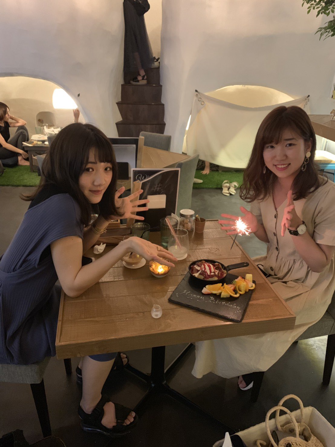 Icafe こんばんは Icafeです 連日お誕生日プレート 記念日プレートなどご注文ありがとうございます 大切な方へのプレート メッセージ ご予約お待ちしております Icafeandbar Icafe Cafe Kobe Kobecafe アイ カフェ カフェ カフェ巡り 三宮