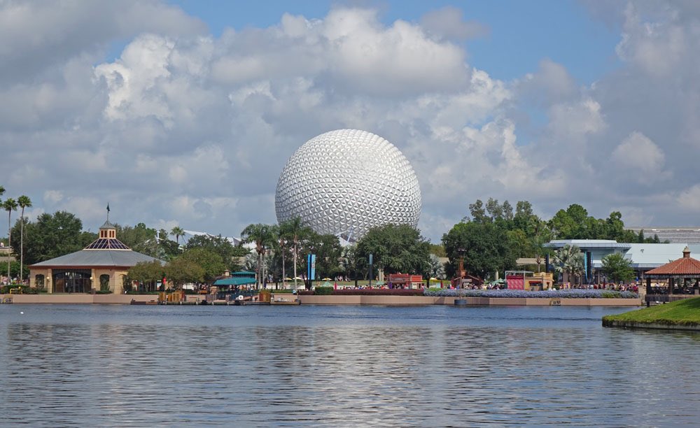 SherpaSpice's tweet photo. End of the year?? More like end of the day! #epcottrash https://t.co/rGXdudE4nq