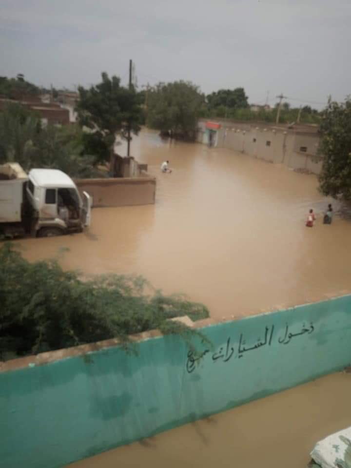 TramaZoul's tweet photo. 💢 صور توضح الوضع الآن في منطقة الجيلي وشمال بحري -
الوضع كارثي 
 الحوجة العاجلة لمتطوعين وعربات دفع رباعي للتدخل في المنطقة
مقر المبادرة مركز جسر للتمنية العمارات شارع 37 غرب مستشفى الأطباء
ارقام البلاغات والتواصل
0114400001
0901238090
0925600700 https://t.co/oaJ8zUkyg2