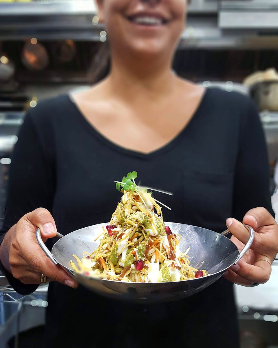 pukkatoronto's tweet photo. Crunchy and flavoursome, Pukka Chaat is always a hit!
#chaat #stclairwest #midtowntoronto #torontodining #neighbourhoodrestaurant #torontolifestyle #BlogTO #NarcityToronto #DailyHiveTO #HuffPostTaste #NotableTO #CuriocityToronto #torontofoodie #416eats #tofood #yyzeats #foodTO https://t.co/ugp26jrEqb