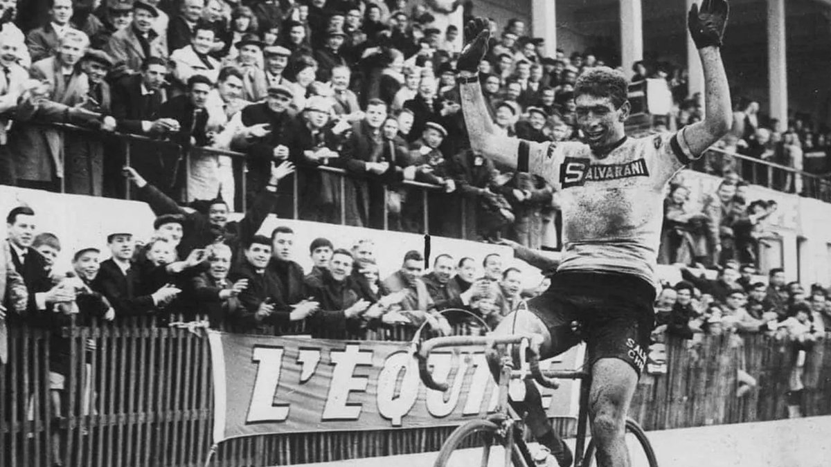 La #Rai rende omaggio a una leggenda del ciclismo: i funerali di Felice #Gimondi in diretta su <a href="/RaiSport/">RaiSport</a> + HD.
Martedì #20agosto dalle 10:40 ➡ bit.ly/2KGd2RH