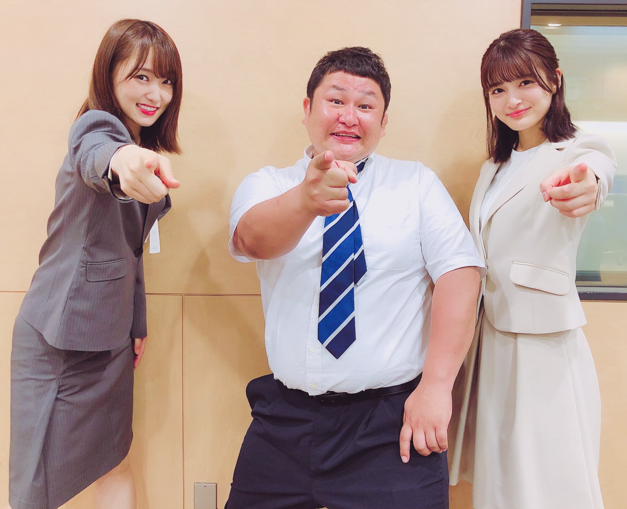 サイン入りオレンジノート　菅井友香　おてんきのり 菅井友香（欅坂46）、オテンキのりと初めてのラジオ公開収録