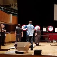 BishopofBedlam's tweet photo. Not long to go now @reddragondarts!! #ChampionofChampions2019 https://t.co/KUsQYnuYND