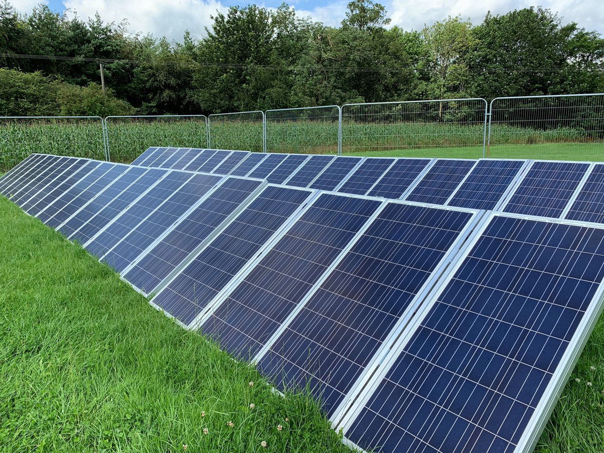 BramhamPark's tweet image. Really pleased to see @OfficialRandL have some @Aggreko_ #solarpanels deployed on site to help with the #power requirements of this weeks #leedsfestival!! #solarpower #solarpower #Leedsfest