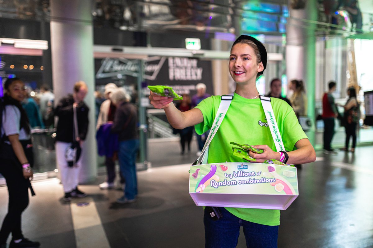 ROWNTREES's tweet photo. Heading to @TheO2 tonight? Grab yourself a pack of Rowntree's Randoms on Level 1 and let your random side out! 🍬 #MyRandomSide https://t.co/AbtfMDXLEj