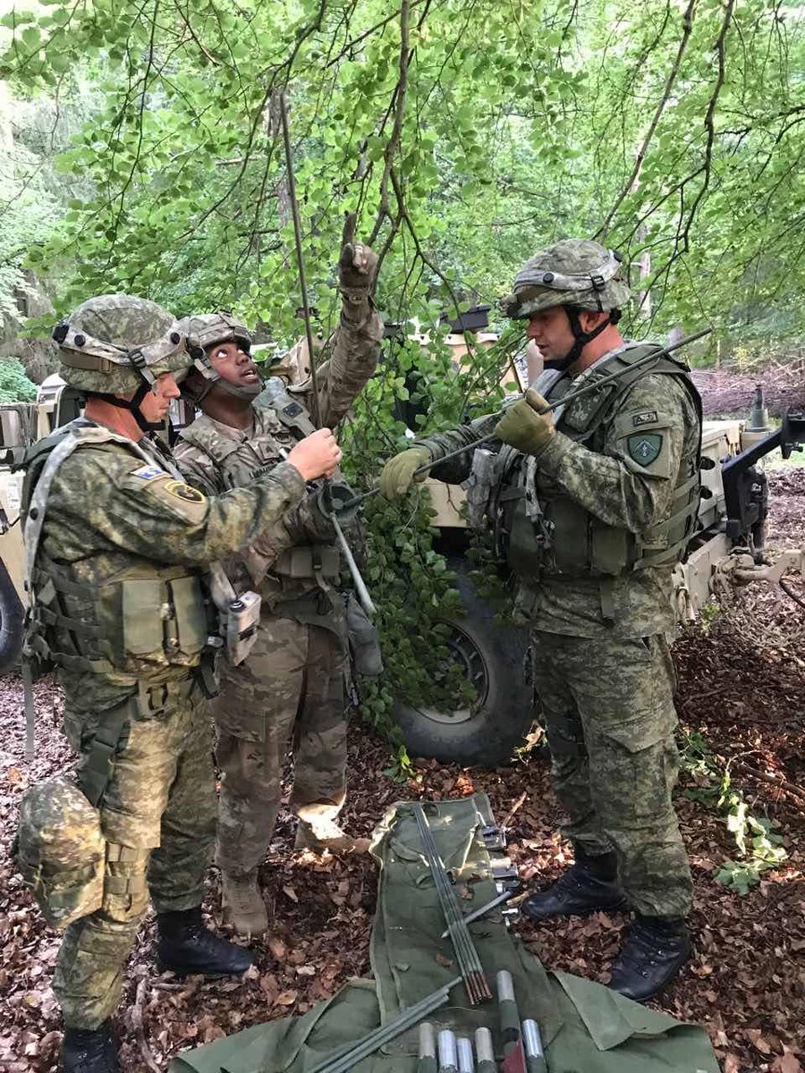 KOSOVO_MoD's tweet photo. Një kontingjent i #FSK që nga 9 gushti është duke marrë pjesë në ushtrimin fushor ,,Combined Resolve XII'', në bazën e Ushtrisë Amerikane për Evropë @USAREUR në #Gjermani.
#KSF @NATO oriented
#KSFinteroperable
#KSFtrustedpartner https://t.co/adpSdqdjjg