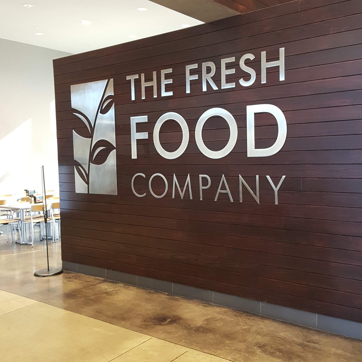 msstatedining's tweet photo. Looking for breakfast this morning? The Fresh is open 8am-9:30am! Come by for a great start to your day! #msstatedining #thefreshatmsu https://t.co/xplHLipn7Y