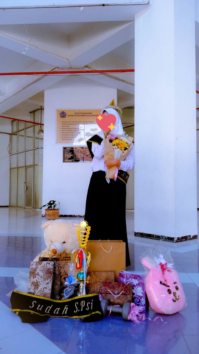 Pinkroje1's tweet photo. Cuma sekedar saran bagi seluruh pejuang skripsi yg punya pengalaman dan fikiran yg sama denganku #skripsi #pendadaran https://t.co/4EmKFKijLP
