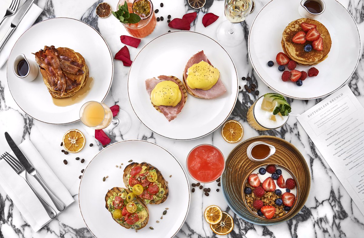 RBG_Manchester's tweet photo. Win a table for 4 this Sunday for #BottomlessBrunch like and #RT this post 🥂🥂🥂 https://t.co/J4UMPW1GEL