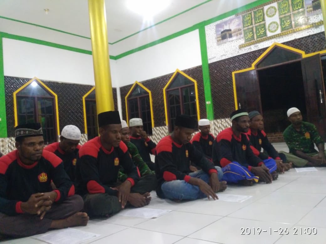 Torang samua basudara 

#KitaIniSama 
#Ansor 
#Banser