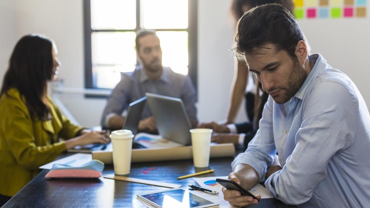 TheTechR2's tweet image. Insider threats are the number one cause for breaches. An article by our Director Vanessa Harmon on Security from an HR perspective.   buff.ly/32Ewt4B .