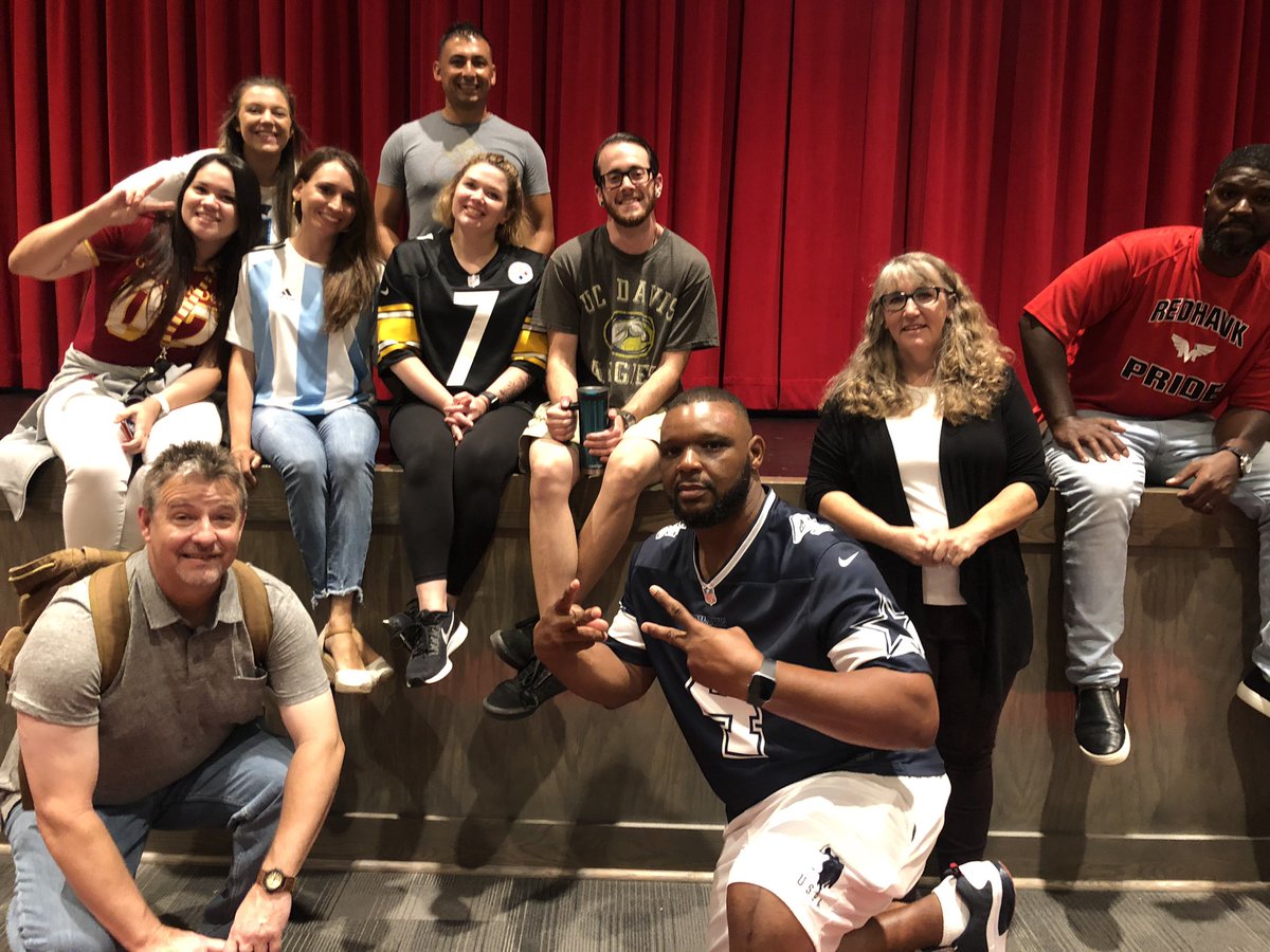 LittlePrice's tweet photo. @UCPS_MonroeNC #showtime https://t.co/H8np5PyVYZ