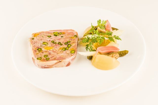 • Pork &amp; pistachio terrine, pickles.

#wearehoipolloi #acehotel #aceldn #eastlondon #shoreditch #hoxton #hackney #bethnalgreen #londonrestaurant #londonrestaurants #londonbars #londonbar #london #foodie #remoteworking  #liverpoolstreet #london ift.tt/2TMLQUv